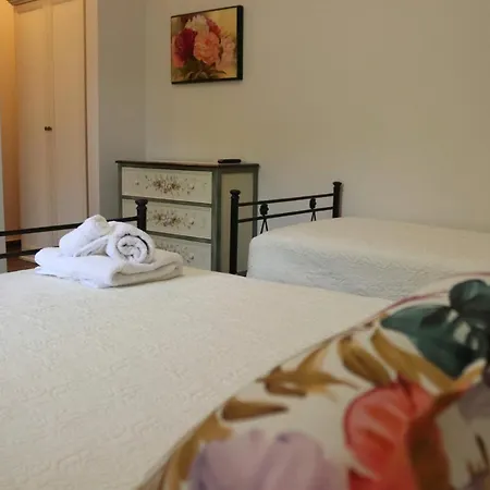 Rosada B&B 팔리누로