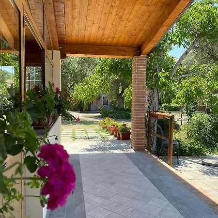 Rosada Bed & Breakfast 3*