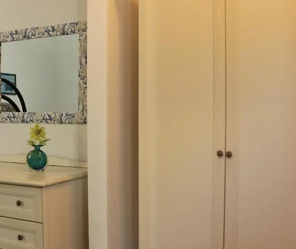 Rosada Bed & Breakfast 3*